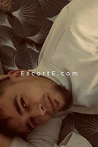 Kiki - Escort Boy La Roche-Sur-Yon