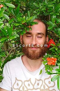 Loic84 - Orange Boy Escorts