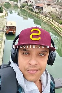 Daniel - Escort Boy Agen