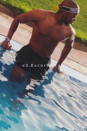 Jayson - Cannes Boy Escorts