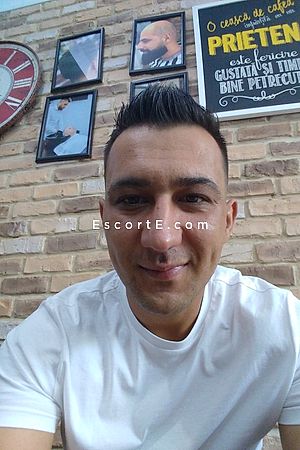 Valentino - Antibes Boy Escorts