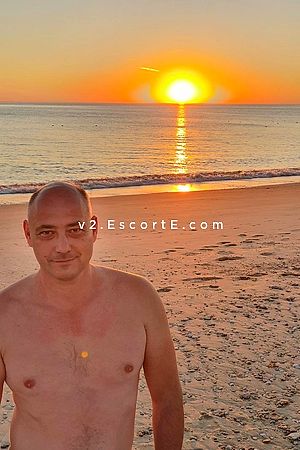 William - Escort Boy Paris