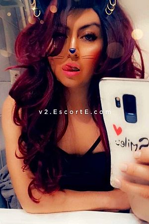 AlexaTrans - LA BAULE Trans Escorts