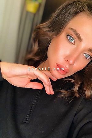 Louls - Escort Girl Grenoble