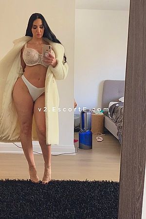 Clara - Sainte-Foy-lès-Lyon Escorts