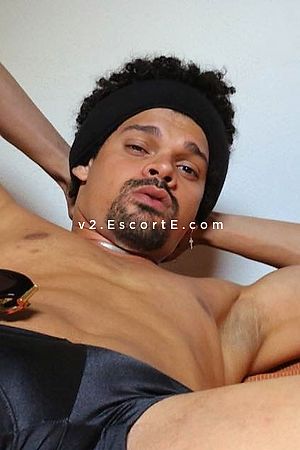 Renytop - Monte Carlo Boy Escorts