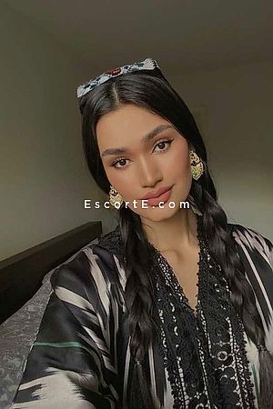 Alenka - Escort Girl Paris