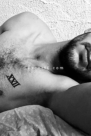 Kaz34 - Escort Boy Montpellier