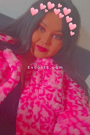 louna - Escort Girl Clermont-Ferrand
