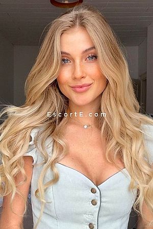 RANNEI - Escort Girl Paris