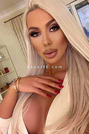 Dinara - Escort Girl Paris