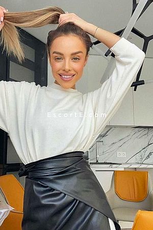 Kristina - Paris Escorts