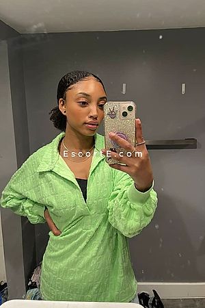 maeva - Escort Girl Lyon