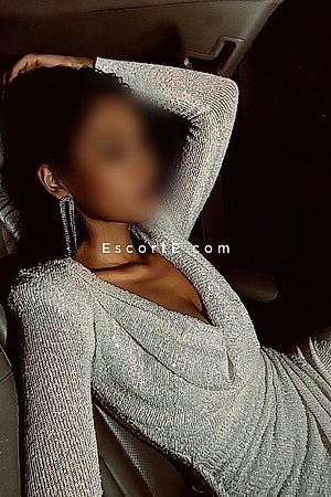 Syrena - Annecy Escorts