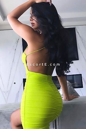 Syrena - Chambéry Escorts