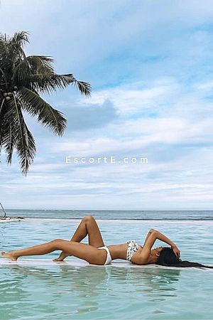 Syrena - Toulon Escorts