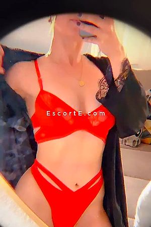 Rania - Escort Girl Bordeaux