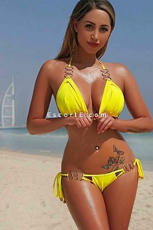 Dana - Escort Girl Paris