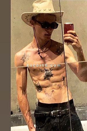 Vladimir - Paris Boy Escorts