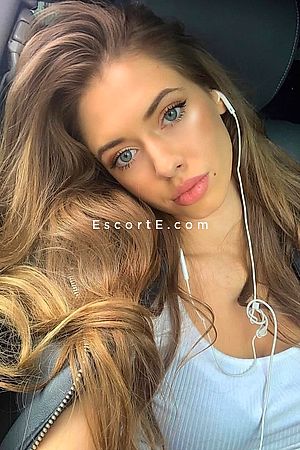 RYFFIN - Escort Girl Paris