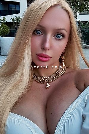 MULAN - Paris Escorts