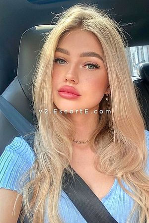 RISTA - Escort Girl Paris