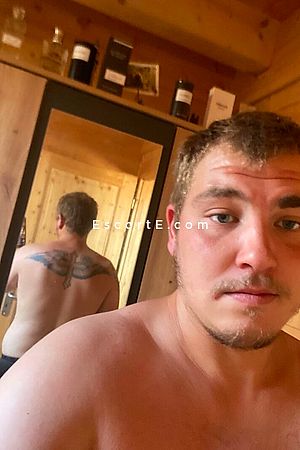 Donovan - Escort Boy Annemasse