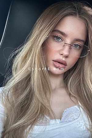 FREJA - Escort Girl Paris