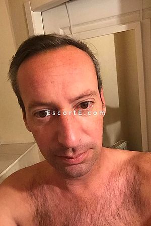 Max - Escort Boy Tarbes