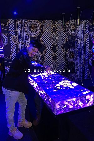 Pedro Mendes - Paris Boy Escorts