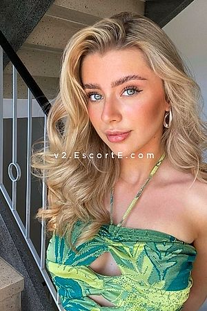 KRISTEL - Paris Escorts