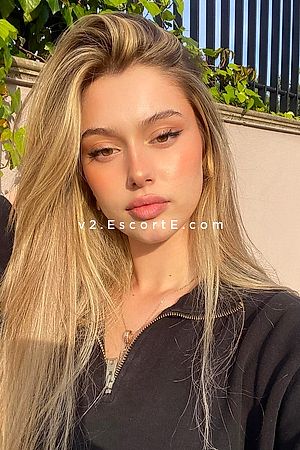 JESSLYN - Escort Girl Paris