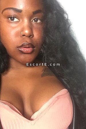 Lyndahcanaah - Escort Girl Colombes