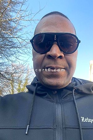 DEDELOVALOVA - Escort Boy Annemasse