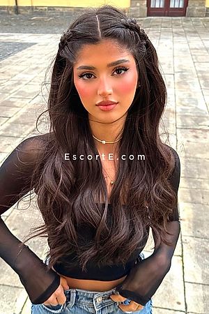 LEOMIE - Escort Girl Paris