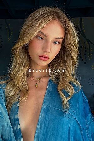 LINDY - Paris Escorts