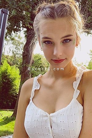 GERDY - Paris Escorts