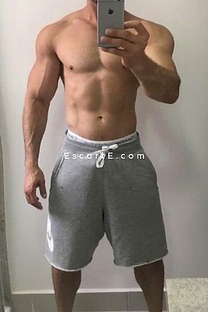 BRUNO XXL - Paris Escorts