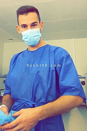 Julien - Escort Boy Reims