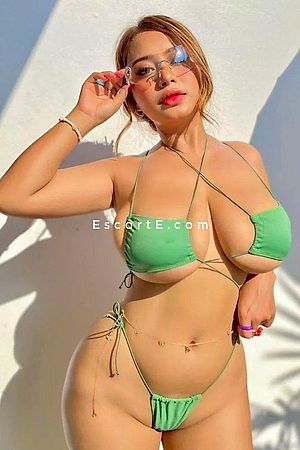 MELISSA - Paris Escorts