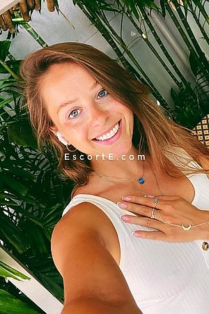 RAQUEL - Escort Girl Paris