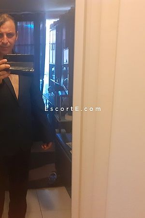 Nonaud - Escort Boy Valence