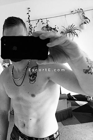 Lodoulo - Toulon Boy Escorts