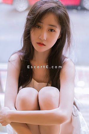 ritva - Paris Escorts