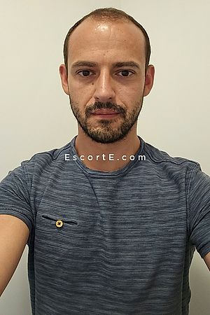 Snake95 - Escort Boy Franconville