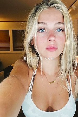 DOROTA - Escort Girl Paris