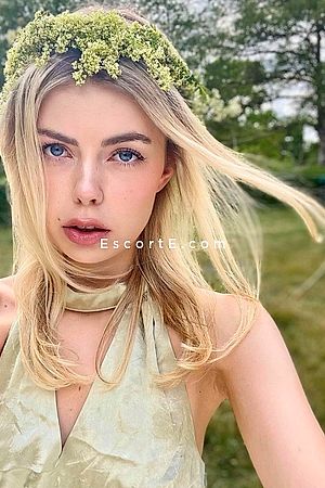 YUKIO - Escort Girl Paris