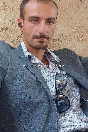 Thegentleman - Montpellier Boy Escorts