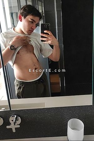 Maximek - Lyon Boy Escorts