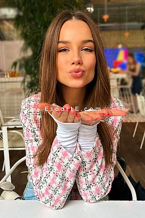 LAKE - Escort Girl Paris